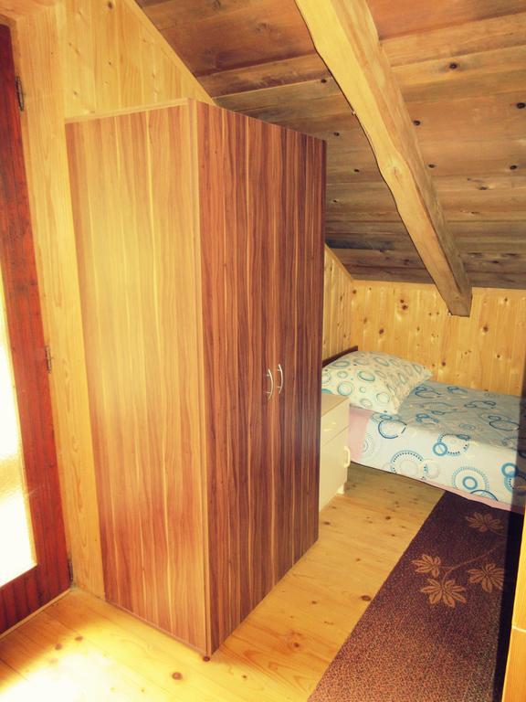 Хостел Kamp Rut Кобарид Экстерьер фото
